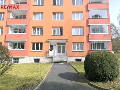 Pronájem bytu 2+1, Karlovy Vary - Drahovice, Gagarinova, 62 m2