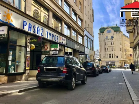 Pronájem kanceláře, Brno, Běhounská, 16 m2