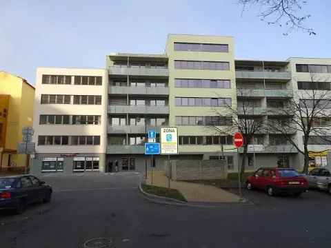 Pronájem bytu 2+kk, Pardubice - Zelené Předměstí, Hronovická, 62 m2