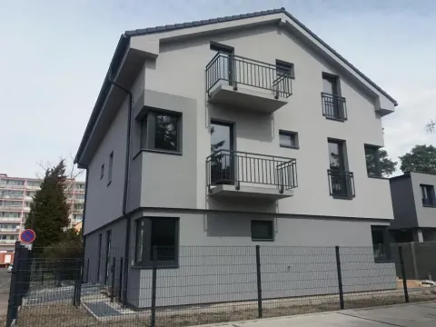 Pronájem bytu 3+kk, Neratovice, V Olšinkách, 69 m2