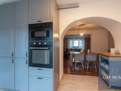 Prodej rodinného domu, Mikulov, Pod Platanem, 145 m2