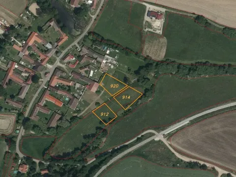 Prodej pozemku, Peč - Urbaneč, 2816 m2