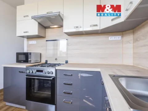 Pronájem bytu 2+1, Praha - Malešice, Počernická, 51 m2