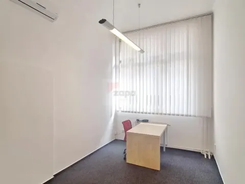 Pronájem kanceláře, Praha - Nové Město, Národní, 13 m2