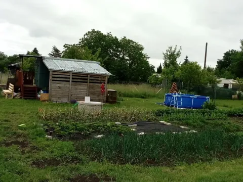 Pronájem zahrady, Břeclav, Letiště, 450 m2