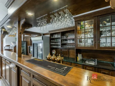 Prodej restaurace, Krásný Dvůr - Vysoké Třebušice, 600 m2