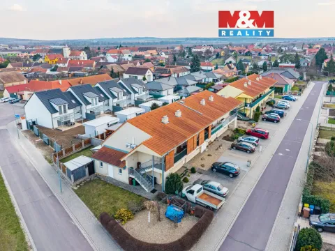 Pronájem bytu 2+kk, Chvalovice, 49 m2