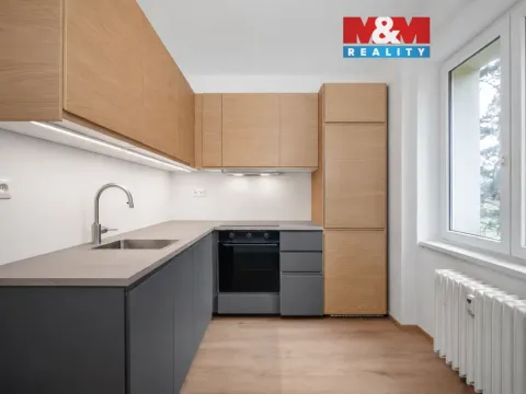 Pronájem bytu 2+kk, Praha - Suchdol, U kruhovky, 53 m2