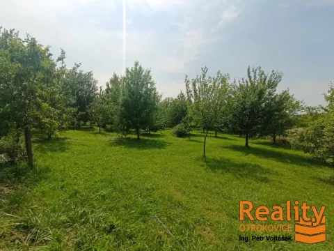 Prodej zahrady, Otrokovice, Smetanova, 322 m2