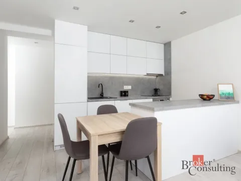 Pronájem bytu 2+kk, Kravaře, 41 m2