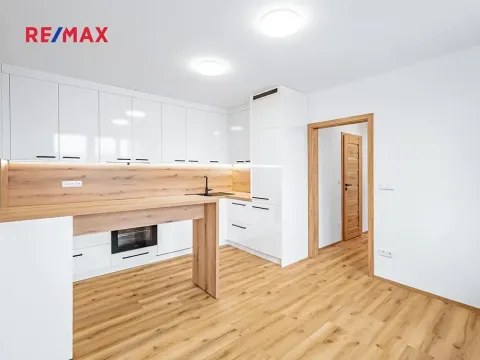 Pronájem bytu 2+kk, Nová Bystřice, Rybní, 41 m2