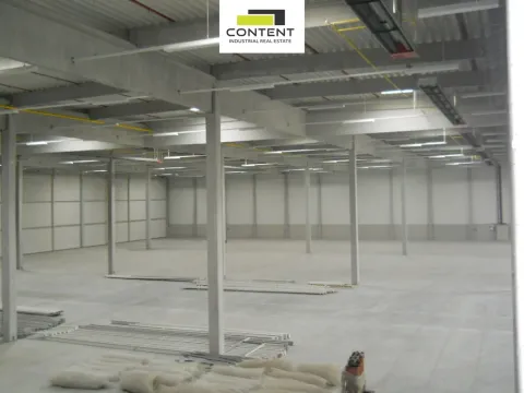 Pronájem skladu, Úžice, 5667 m2