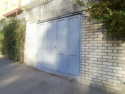 Pronájem skladu, Praha - Smíchov, Podbělohorská, 14 m2