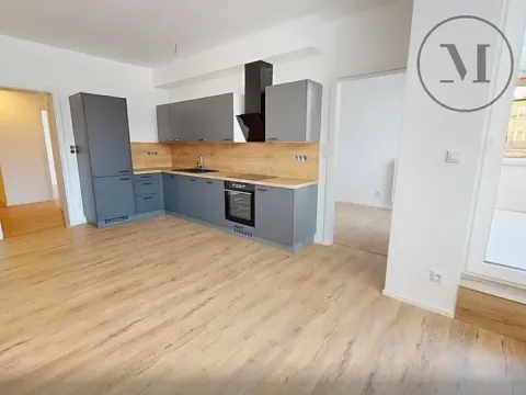 Pronájem bytu 3+kk, Hluboká nad Vltavou, U Parku, 82 m2