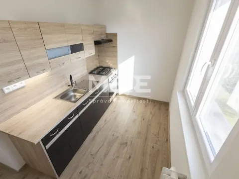 Pronájem bytu 3+1, Karviná - Mizerov, Čajkovského, 57 m2