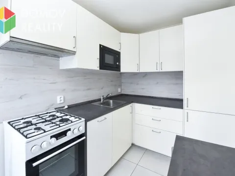 Prodej bytu 3+kk, Králův Dvůr, Pod Hájem, 57 m2