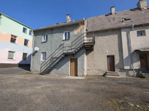 Prodej bytu 3+1, Nový Kostel, 66 m2