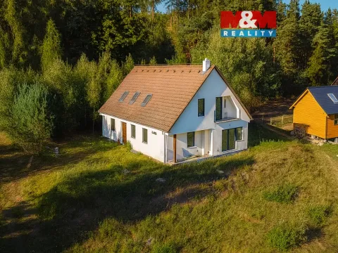 Prodej rodinného domu, Smolné Pece, 202 m2