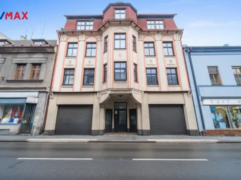 Pronájem bytu 3+1, Hronov, T. G. Masaryka, 83 m2