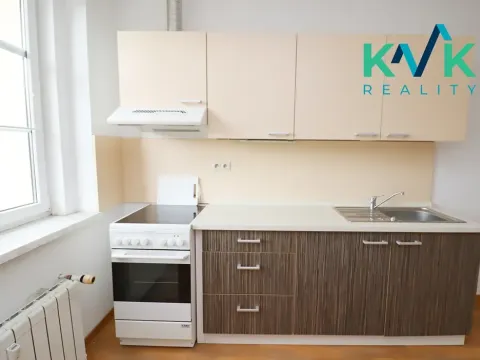 Pronájem bytu 1+1, Ostrov, Hroznětínská, 38 m2