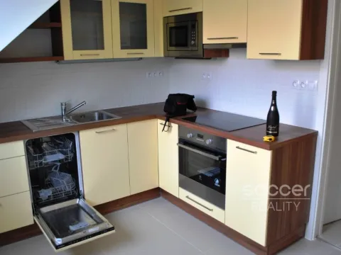 Pronájem bytu 2+1, Praha - Vokovice, Kladenská, 56 m2