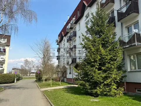 Prodej bytu 4+1, Milovice, Mírová, 104 m2