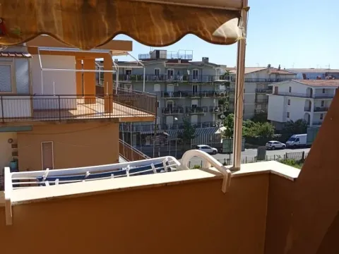 Prodej bytu 2+kk, Scalea, Kalábrie, Itálie, 40 m2