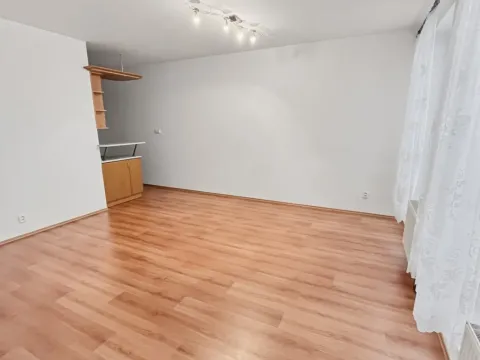 Pronájem bytu 2+kk, Praha - Kyje, Lipnická, 60 m2