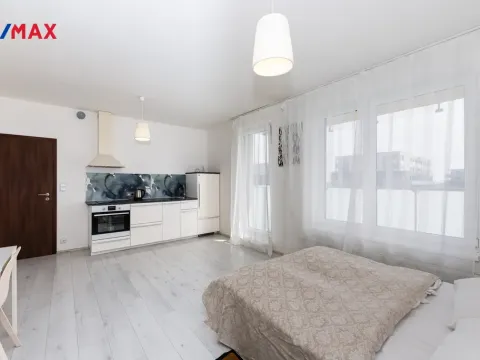Pronájem bytu 1+kk, Praha - Stodůlky, Svitákova, 32 m2