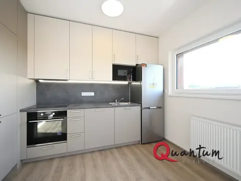 Pronájem bytu 2+kk, Praha - Vysočany, Poděbradská, 50 m2