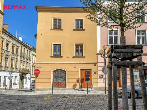 Prodej kanceláře, Šumperk, nám. Míru, 200 m2