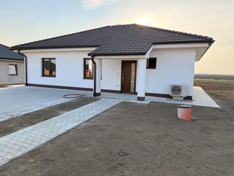 Prodej rodinného domu, Sopřeč, 145 m2