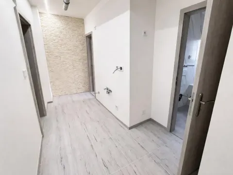 Pronájem bytu 3+1, Praha - Žižkov, Na Jarově, 55 m2