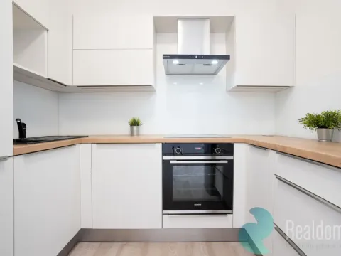 Pronájem bytu 2+kk, České Budějovice, České Vrbné, 47 m2