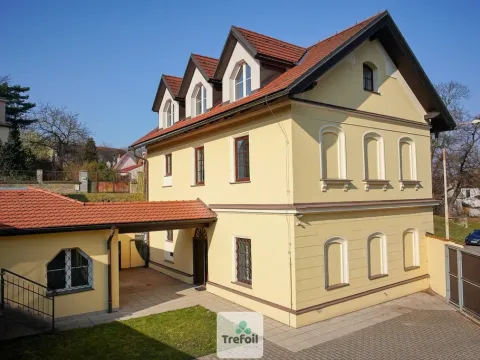 Pronájem rodinného domu, Praha, Staré náměstí, 215 m2