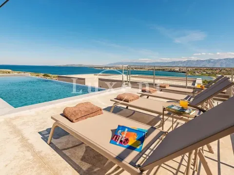 Prodej vily, Pag, Chorvatsko, 204 m2