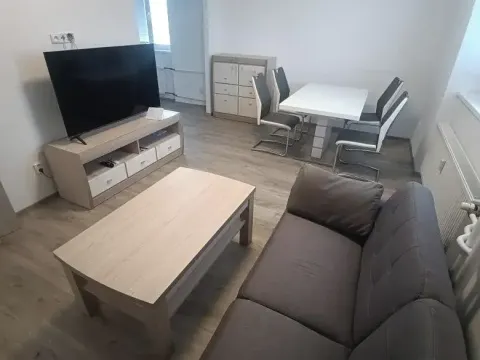 Pronájem bytu 2+1, Turnov, Studentská, 50 m2