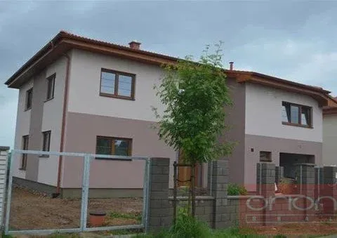 Pronájem rodinného domu, Horoměřice, Rabochova, 250 m2