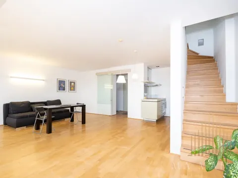 Pronájem bytu 2+kk, Praha - Nusle, Pod vilami, 103 m2