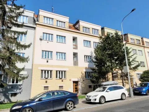 Pronájem bytu 2+kk, Praha - Podolí, Jeremenkova, 53 m2