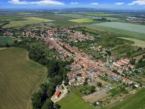 Prodej pozemku, Přibice, 1640 m2
