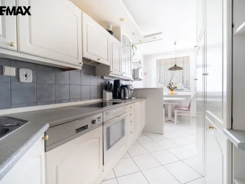 Prodej bytu 4+1, Praha - Vinoř, Uherská, 96 m2