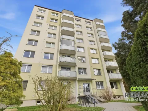 Prodej bytu 3+1, Uherské Hradiště, 28. října, 72 m2