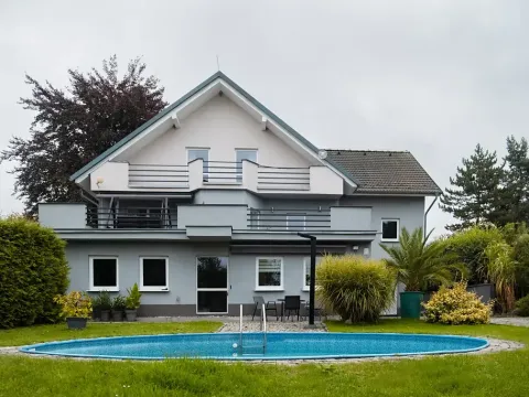 Prodej rodinného domu, Domašov u Šternberka, 400 m2