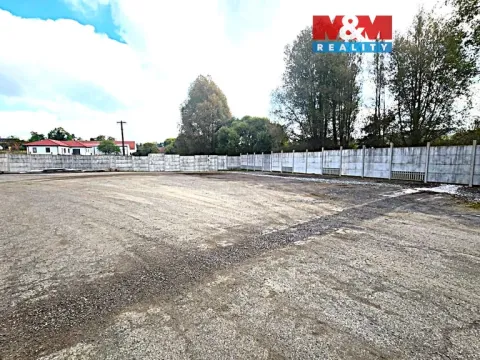 Pronájem komerčního pozemku, Tymákov, 700 m2