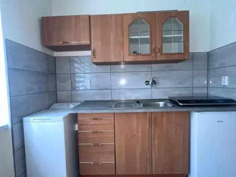 Pronájem bytu 1+kk, Ostrava - Poruba, Maďarská, 26 m2