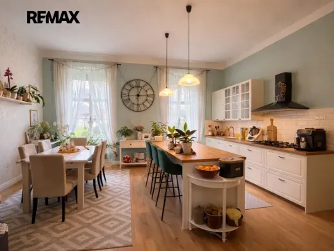 Prodej bytu 4+1, Město Albrechtice, Nerudova, 124 m2