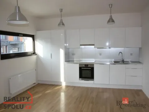 Pronájem bytu 1+kk, Praha - Bohnice, Pekařova, 34 m2