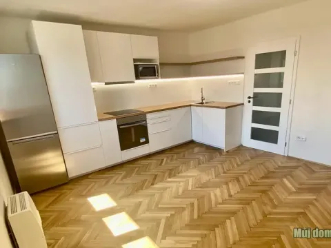 Pronájem bytu 2+kk, Praha - Ďáblice, Ďáblická, 50 m2