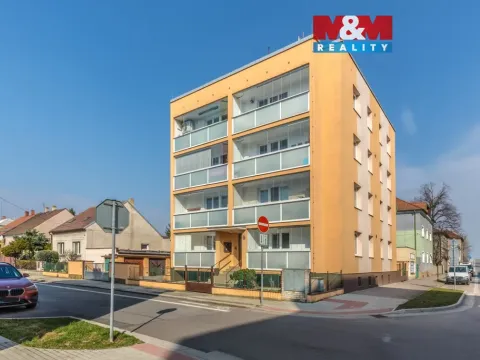 Prodej bytu 3+1, Nymburk, Husova, 68 m2